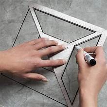 Mногофункционална линийка за подов сифон.